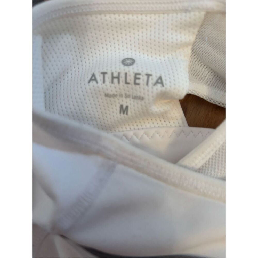 Athleta EUC white zipper front sports bra Size medium - Picture 5 of 7